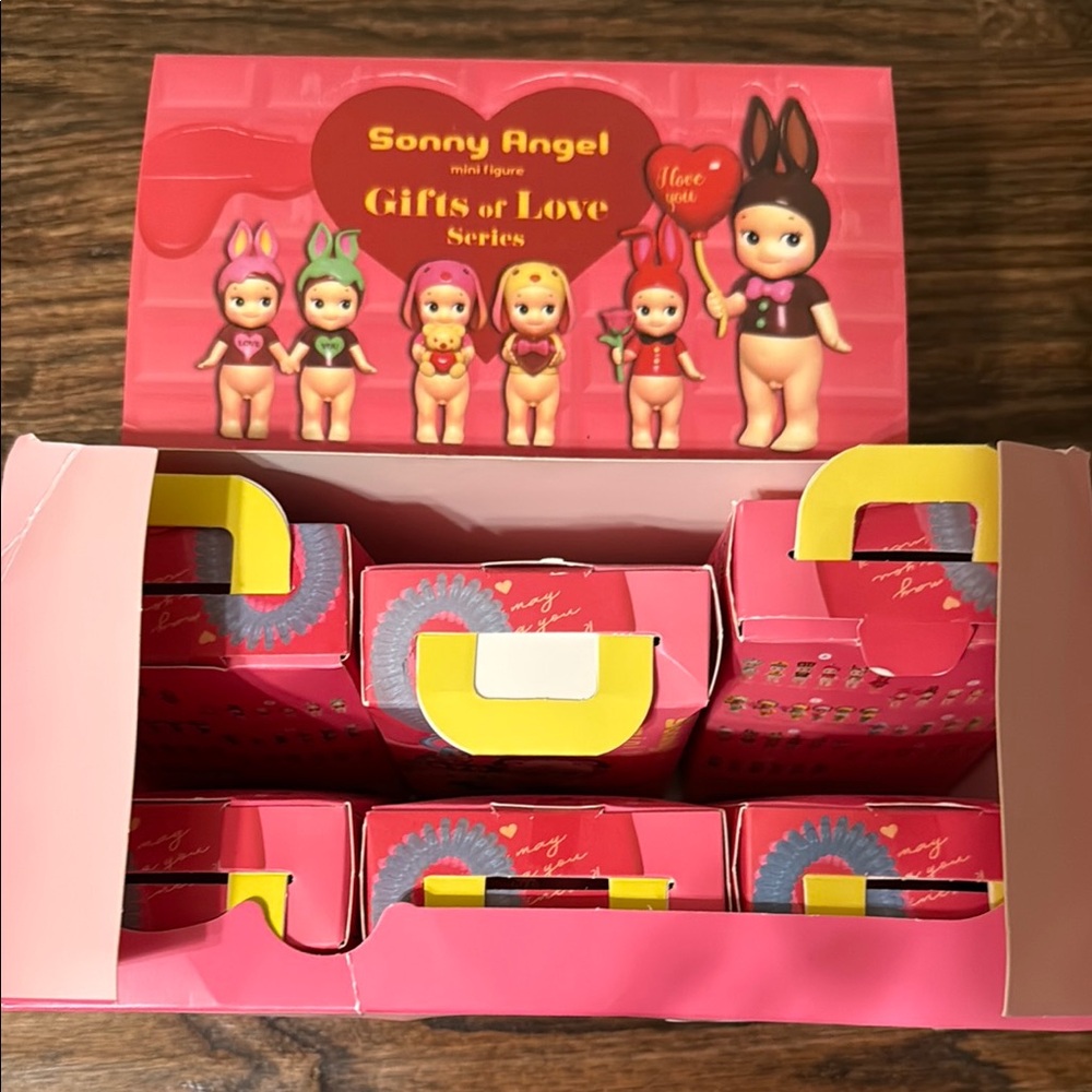 Sonny Angel Gifts of Love Mini Figures